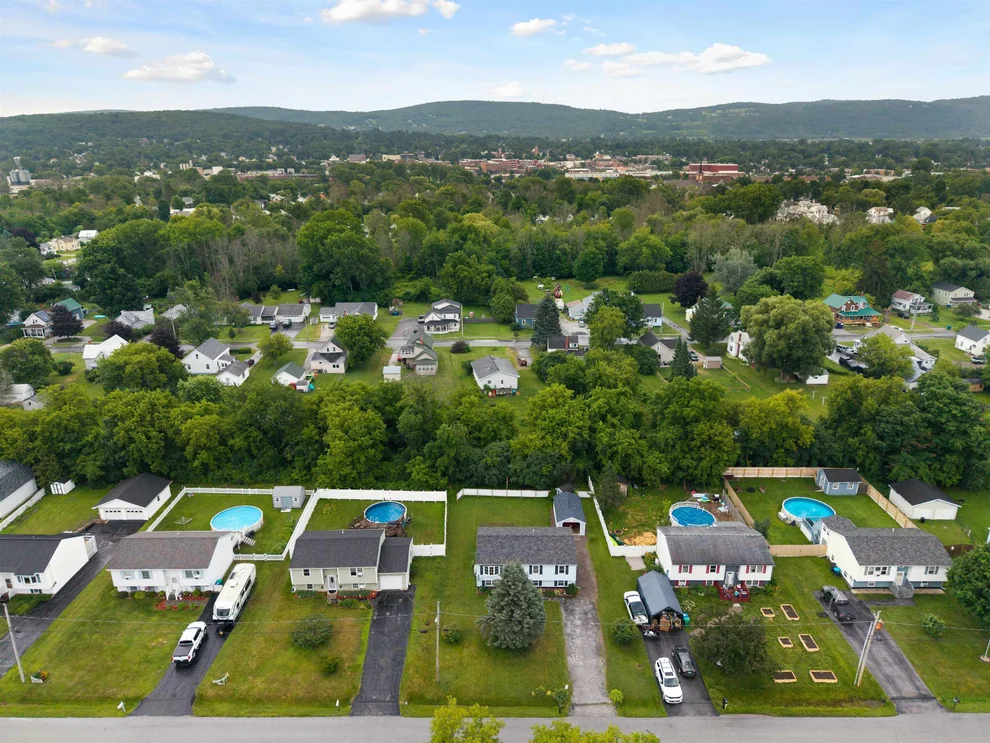 Unit for sale at 31 Adams, St. Albans City, VT 05478