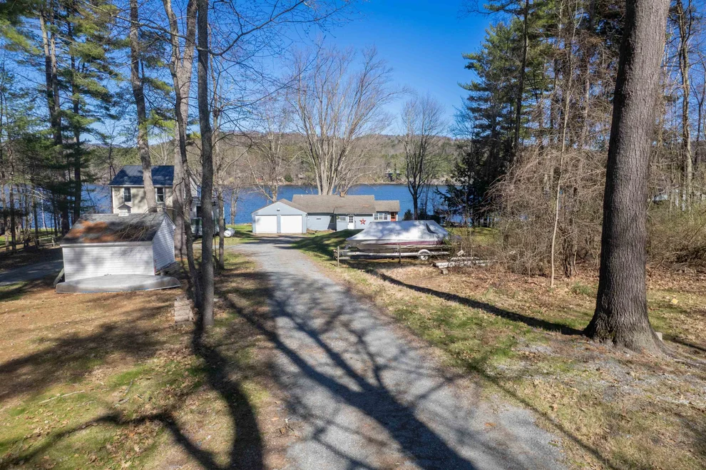 Unit for sale at 361 Johnson Spooner, Castleton, VT 05735