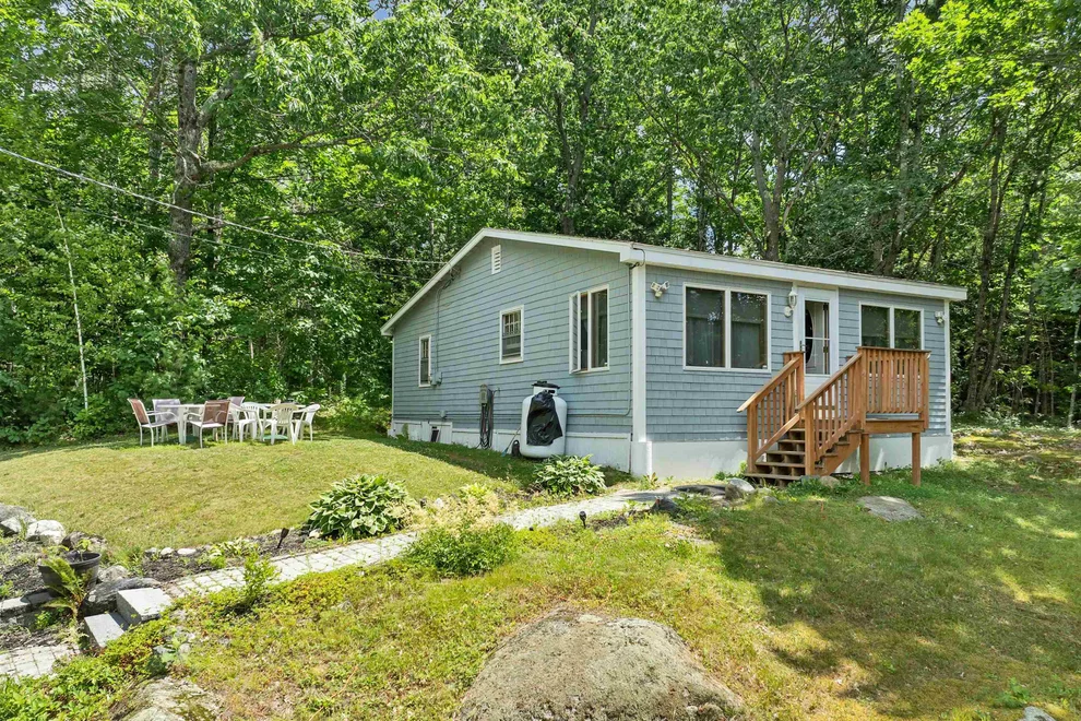 Unit for sale at 25 South Mayhew, Hebron, NH 03241