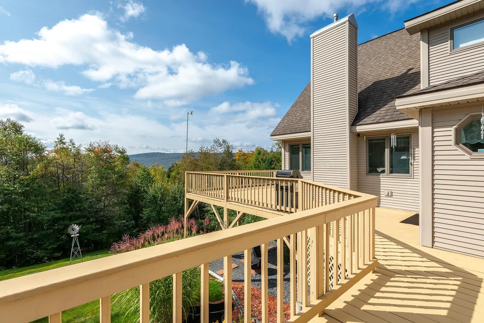 Unit for sale at 201 Spruce, Andover, VT 05143