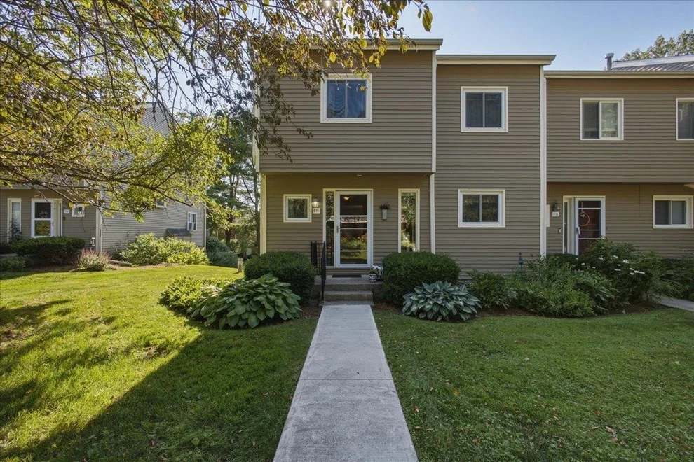 Unit for sale at E11 Stonehedge, South Burlington, VT 05403