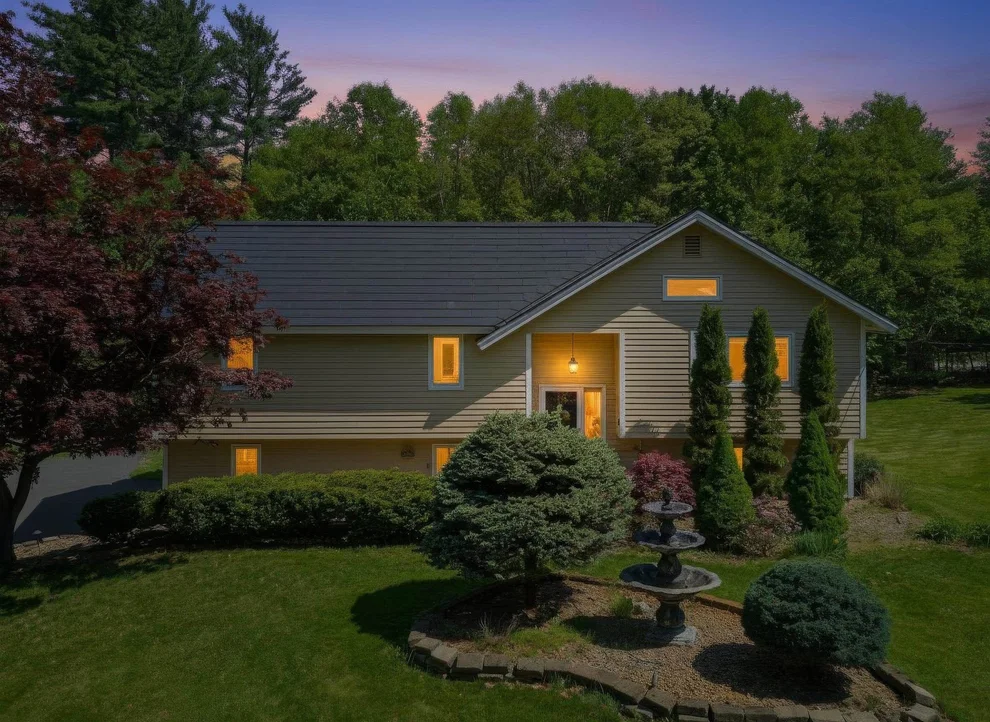Unit for sale at 54 Schaefer, Hudson, NH 03051