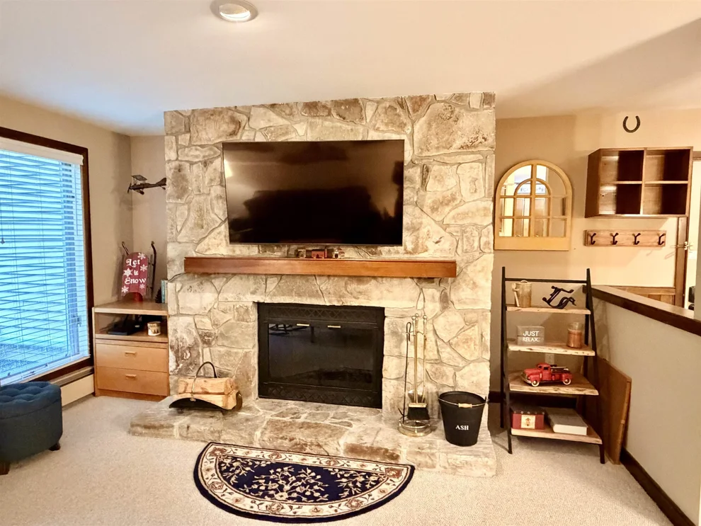 Unit for sale at 3J Trailside Village, Dover, VT 05356