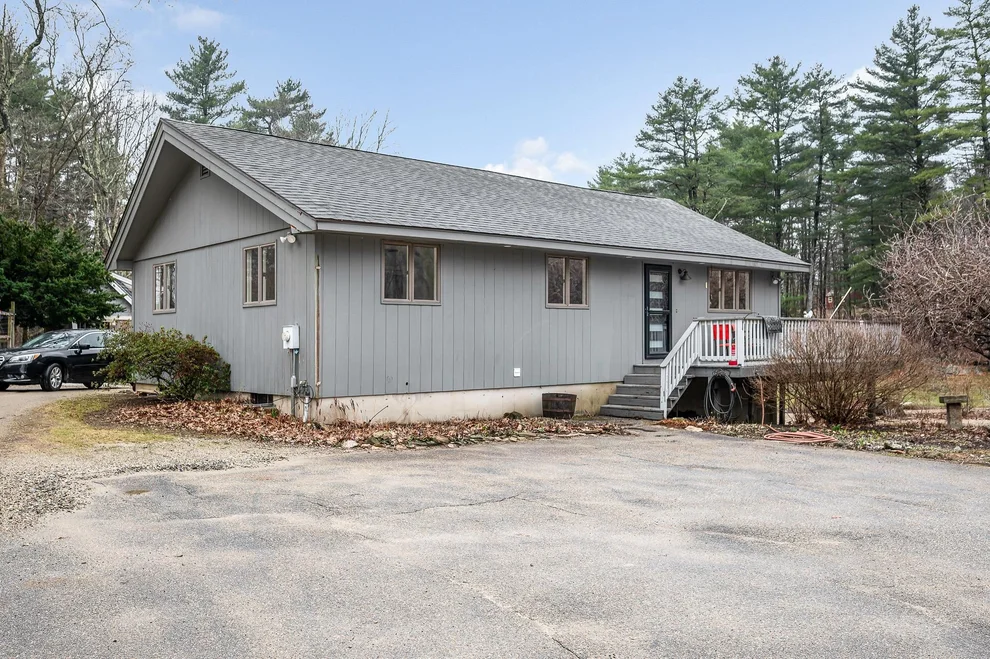 Unit for sale at 117 Stage, Hampstead, NH 03841