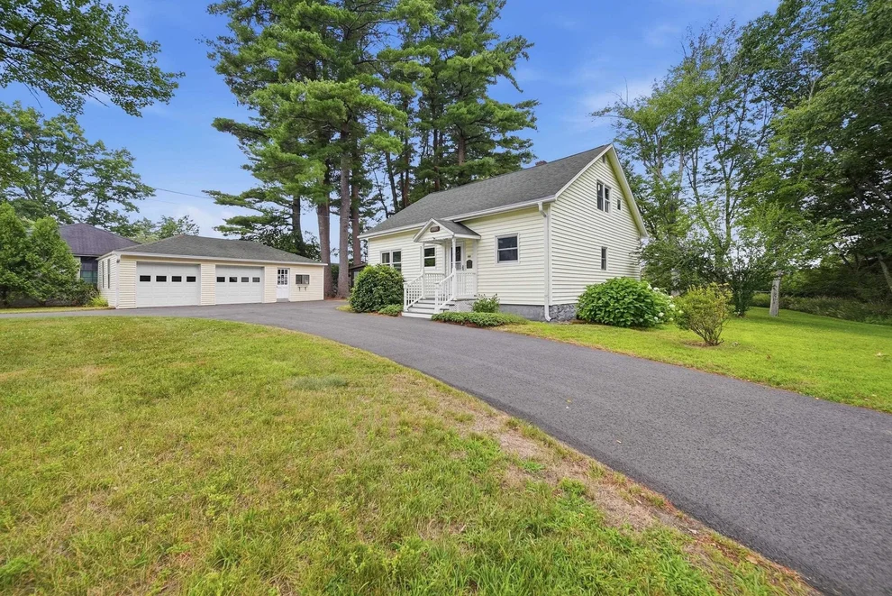 Unit for sale at 50 Granite, Salem, NH 03079