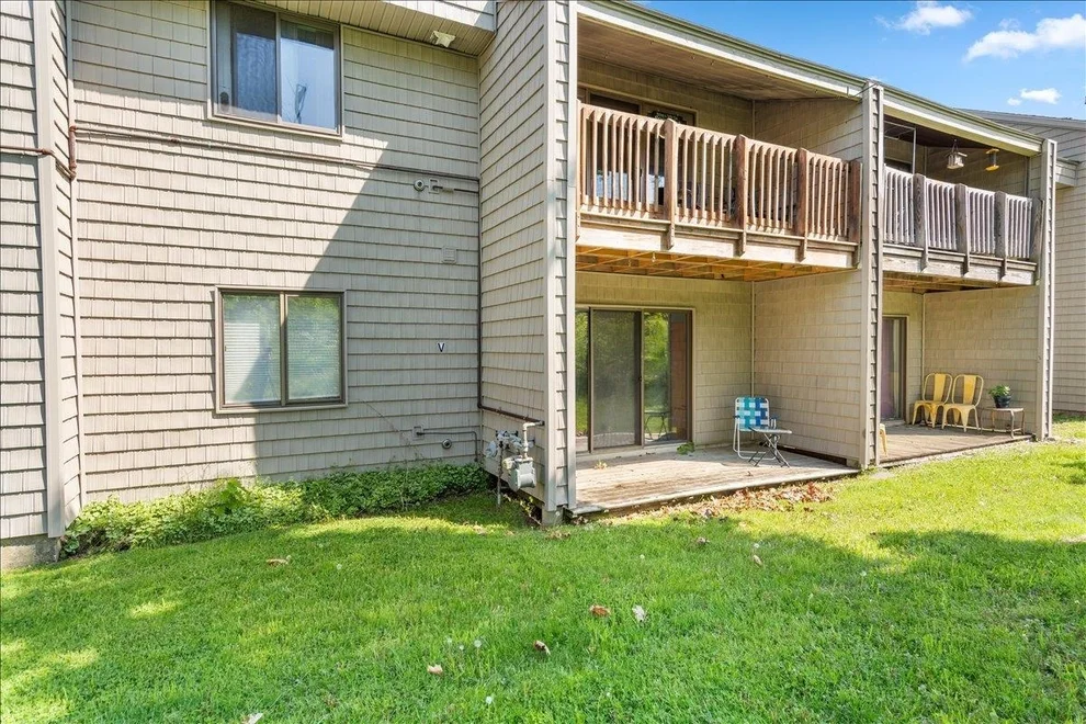 Unit for sale at 11 Hawthorne, South Burlington, VT 05403