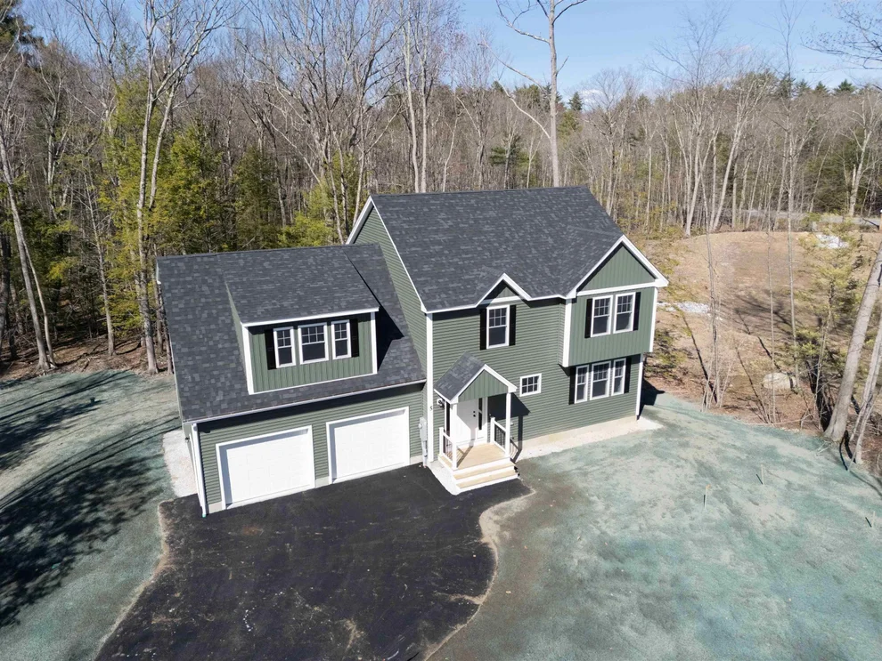 Unit for sale at 5 Blaisdell, Raymond, NH 03077