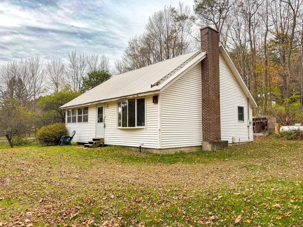 Unit for sale at 1516 VT-RTE 113, West Fairlee, VT 05083