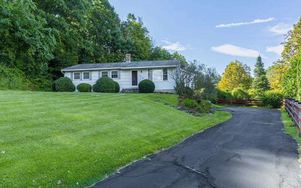 Unit for sale at 138 North, Walpole, NH 03608