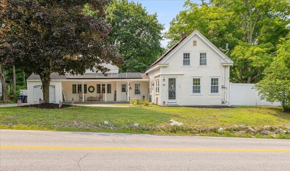 Unit for sale at 273 Main, Danville, NH 03819