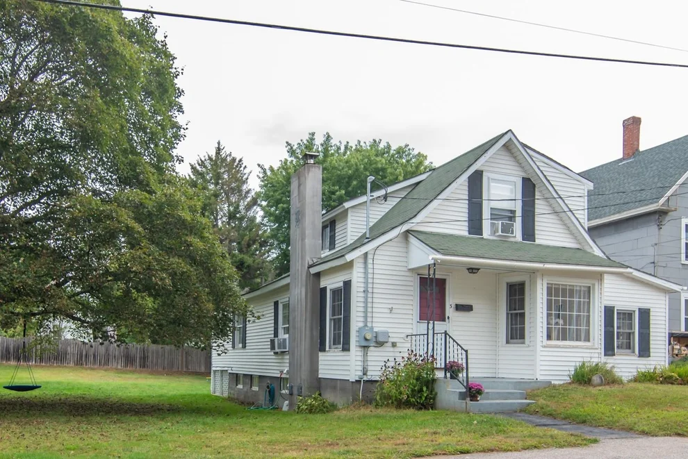 Unit for sale at 3 Maple, Pembroke, NH 03275