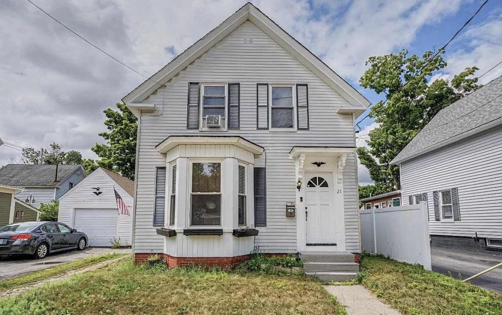 Unit for sale at 21 Silver, Rochester, NH 03867