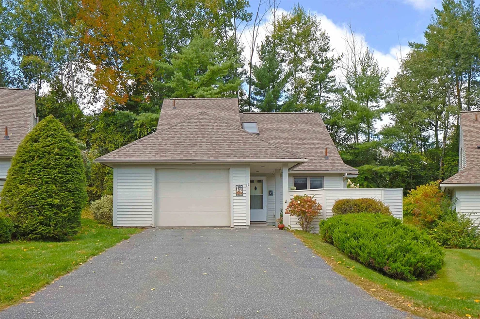 Unit for sale at 11 Cottage, Hartford, VT 05001