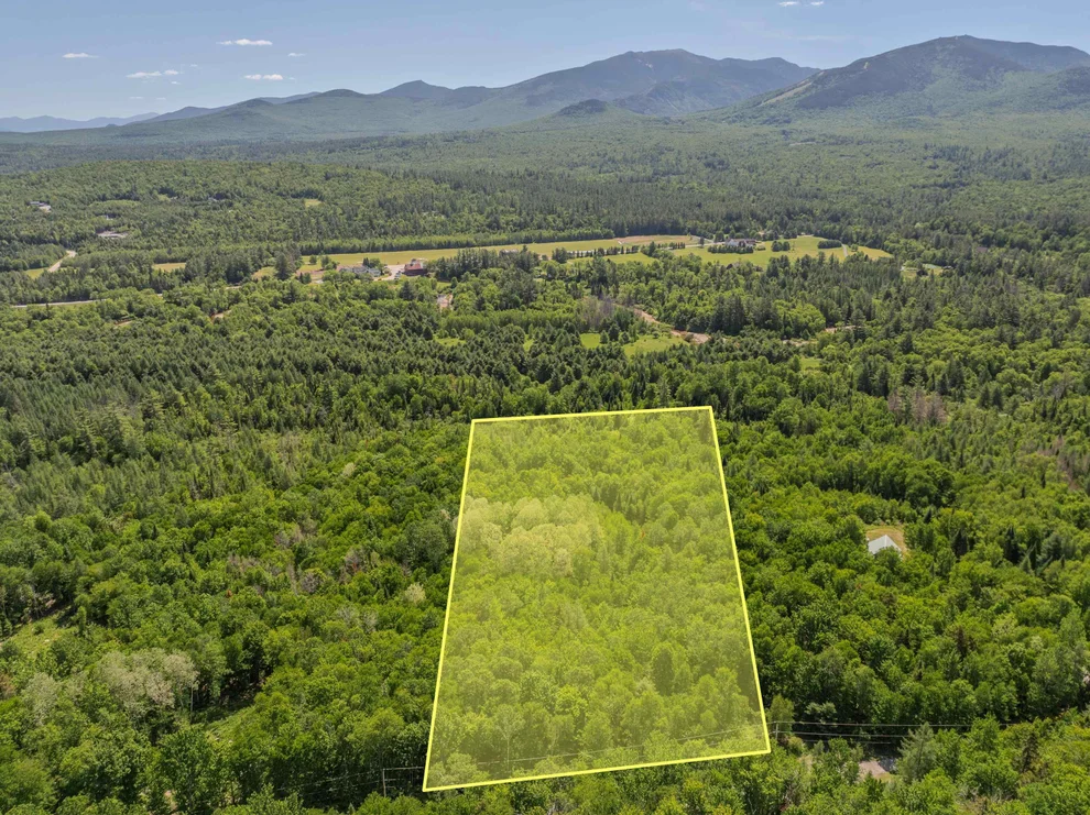 Unit for sale at 175 Rockwood, Franconia, NH 03580