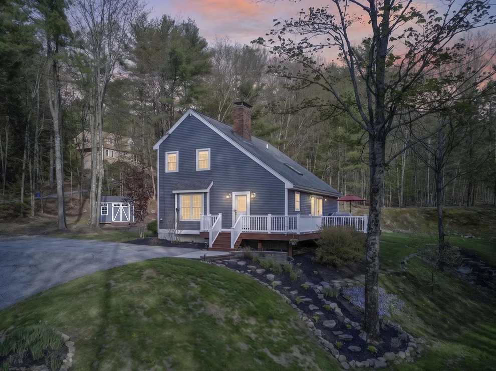Unit for sale at 8 Greenwood, Weare, NH 03281