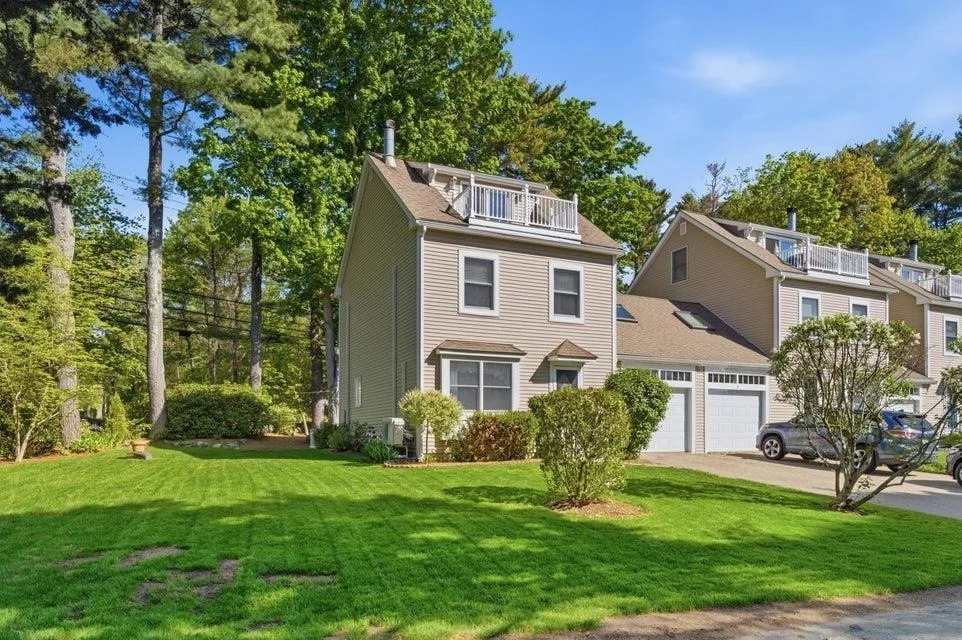 Unit for sale at 5 Yorke Ridge, York, ME 03909