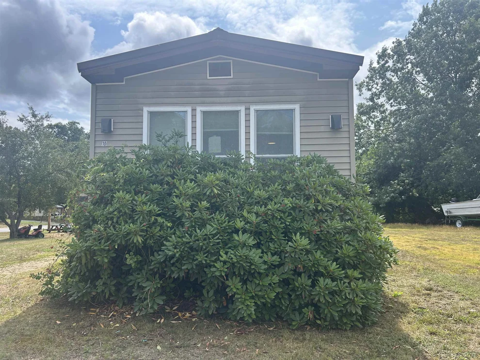 Unit for sale at 10 Rudman, Rochester, NH 03839