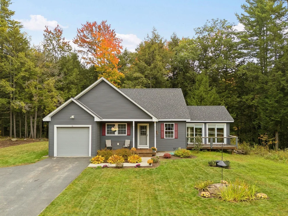 Unit for sale at 16 Lucinda Circle, Newport, NH 03773