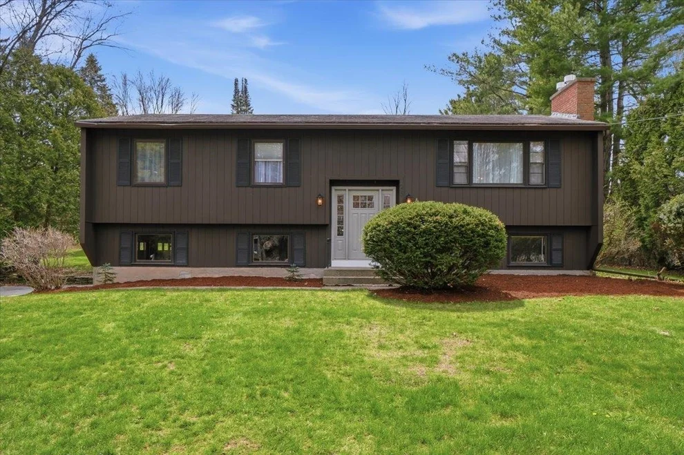 Unit for sale at 290 Collamer, Shelburne, VT 05482