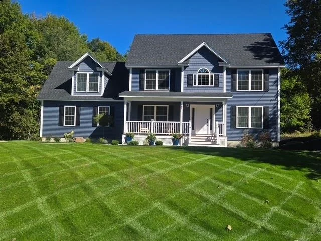 Unit for sale at 47 Manson, Kittery, ME 03904