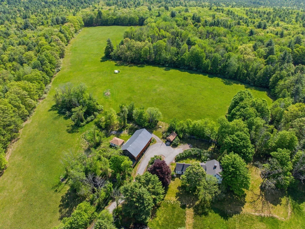 Unit for sale at 88 Saunders, Goffstown, NH 03045