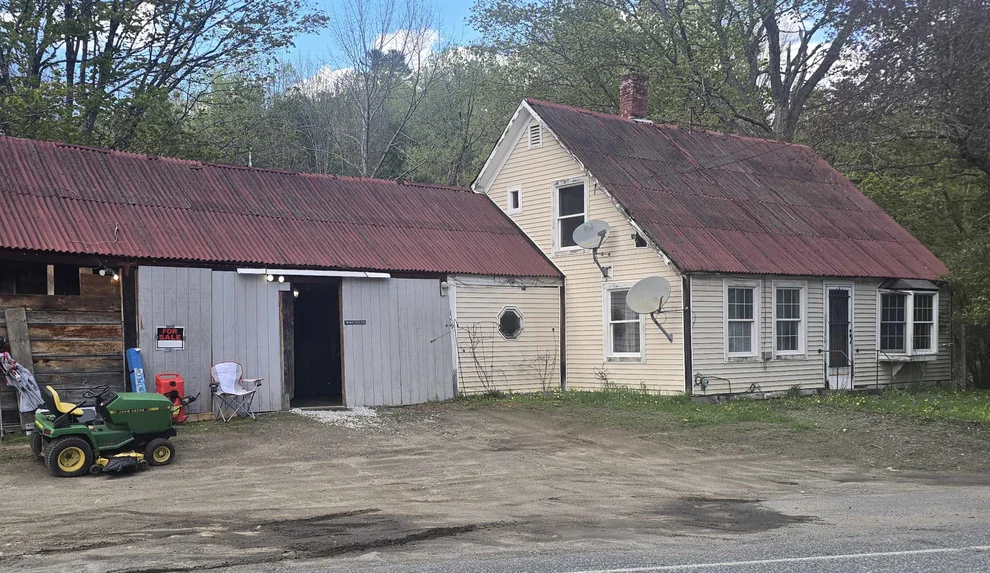 Unit for sale at 1009 Route 131, Weathersfield, VT 05030
