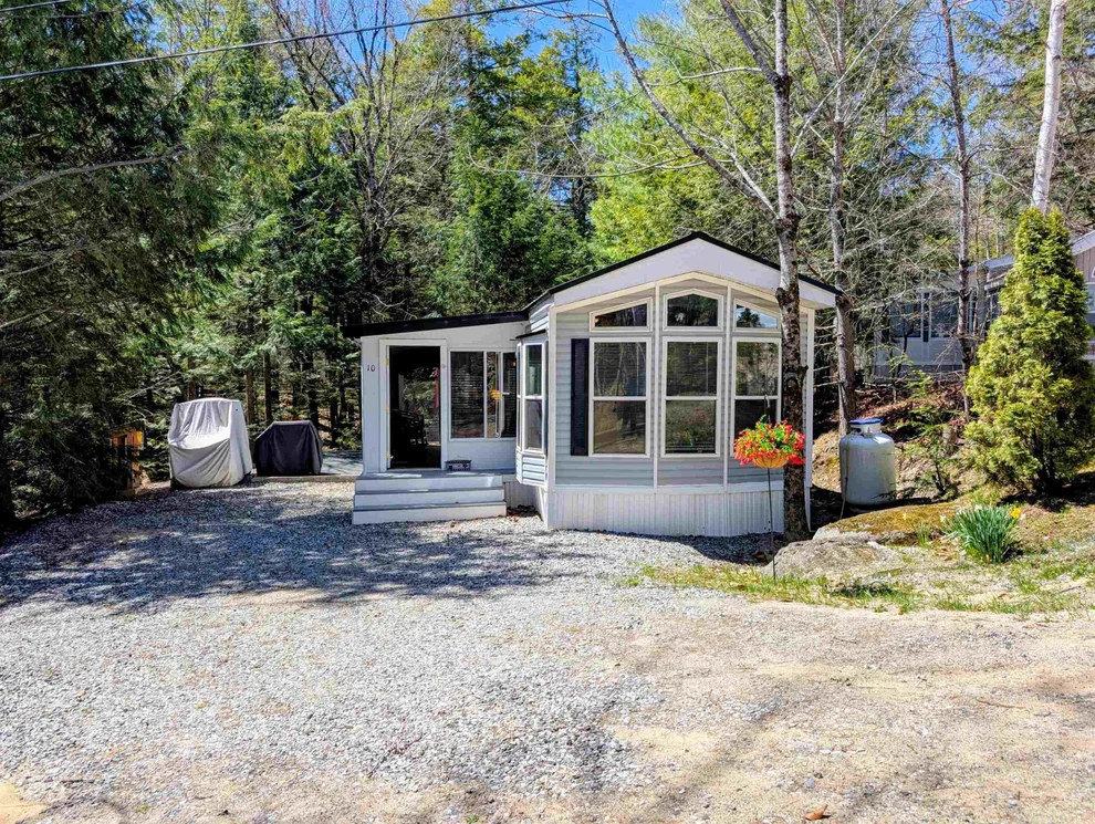Unit for sale at 10 Hollows, Holderness, NH 03245