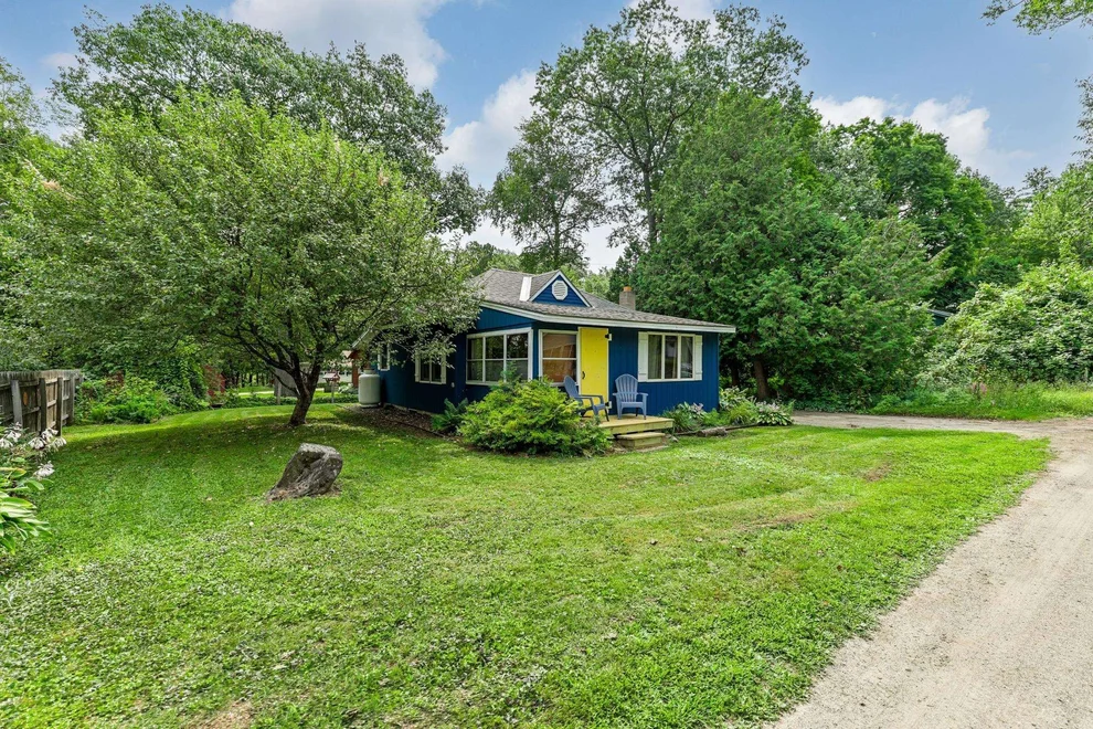 Unit for sale at 300 Spruce, Newport City, VT 05855