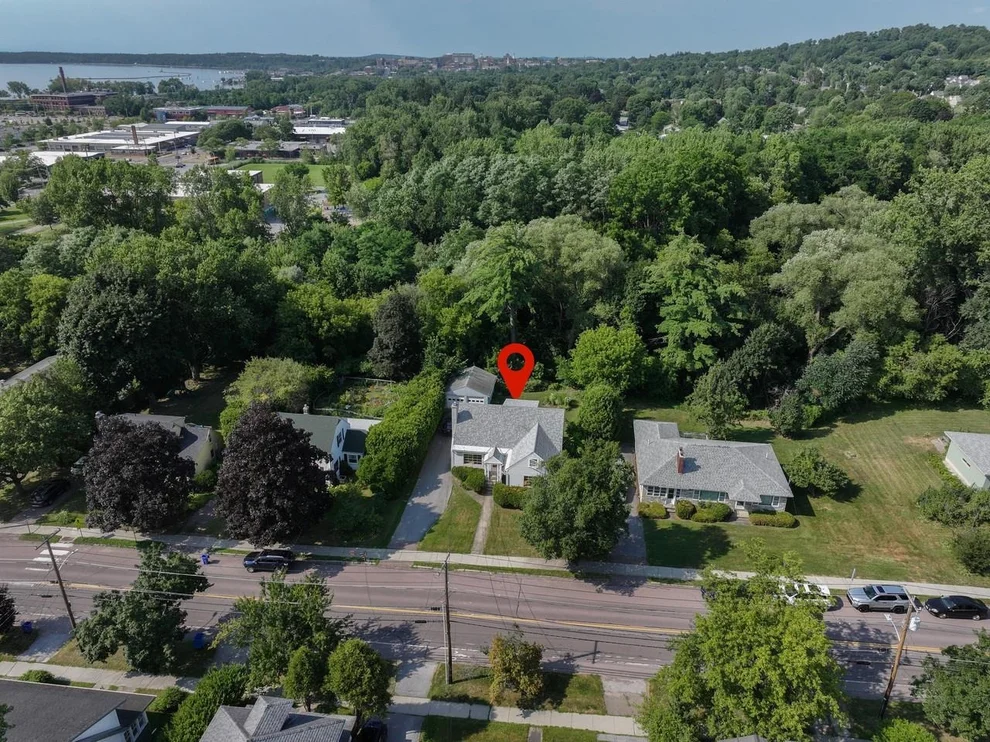 Unit for sale at 374 Flynn, Burlington, VT 05401