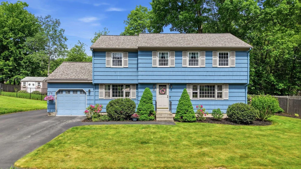 Unit for sale at 41 Nottingham, Nashua, NH 03062