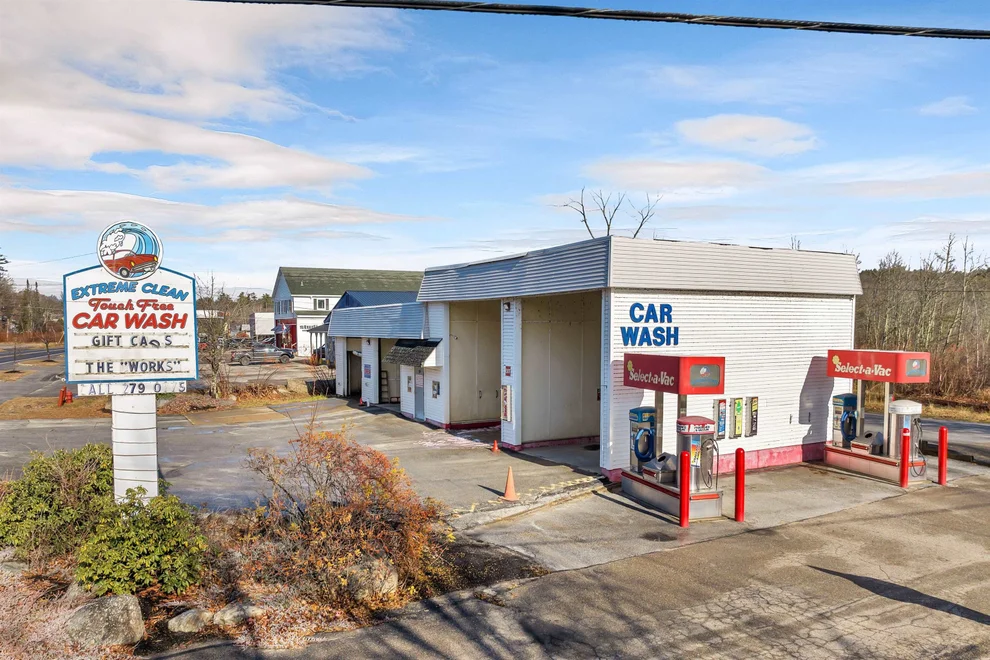 Unit for sale at 329 Daniel Webster, Meredith, NH 03253