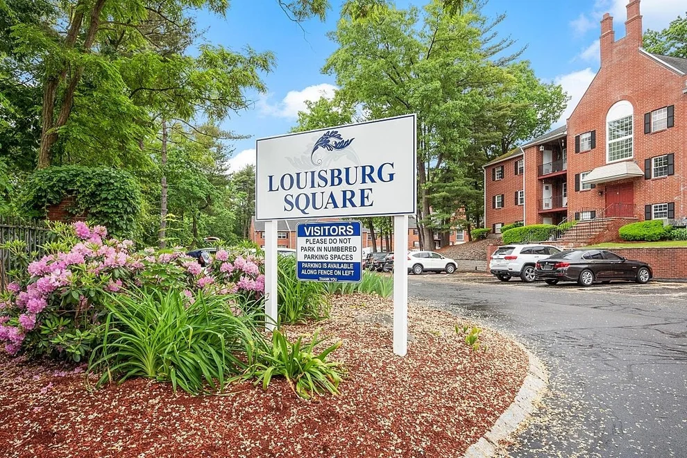 Unit for sale at 7 Louisburg, Nashua, NH 03060