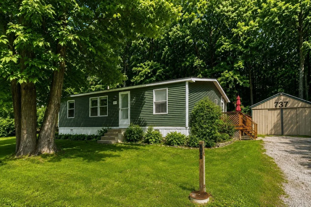 Unit for sale at 737 Porterwood, Williston, VT 05495