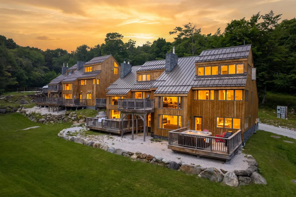 Unit for sale at 422 Trailside, Killington, VT 05751