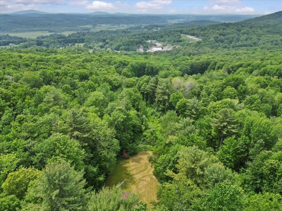 Unit for sale at 82 CB, Hinesburg, VT 05461
