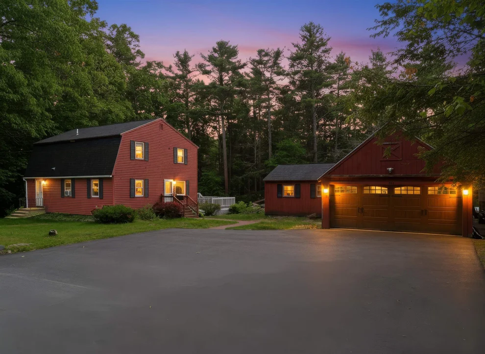 Unit for sale at 266 Main, Sandown, NH 03873
