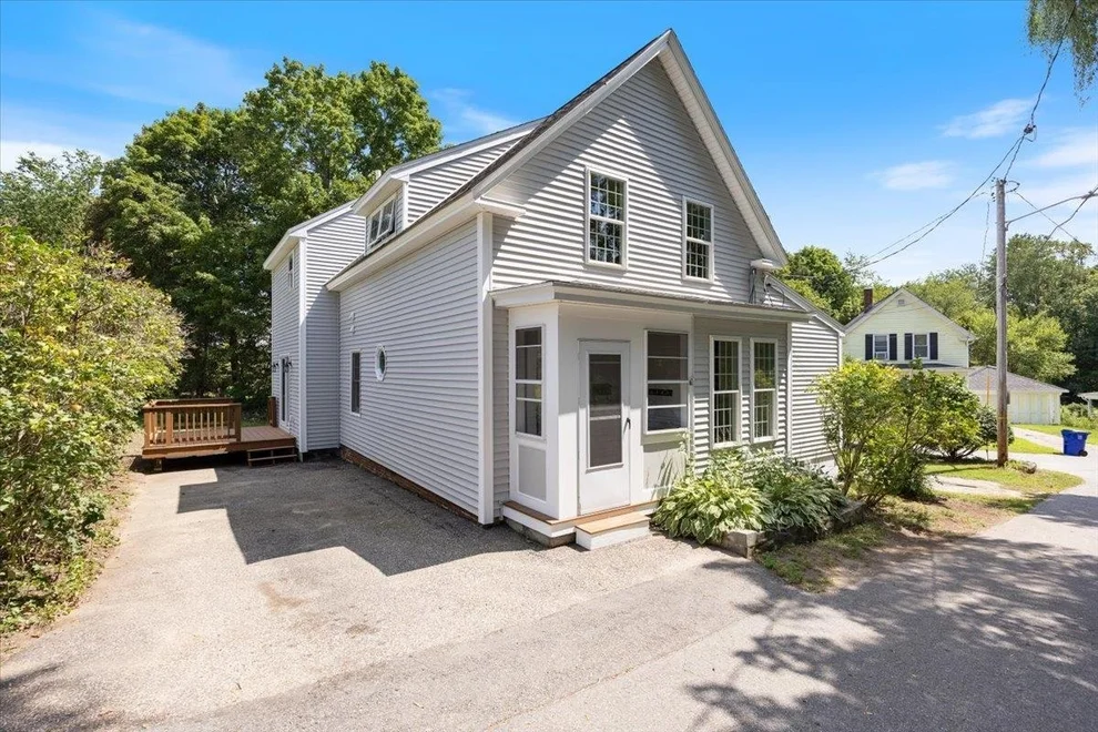 Unit for sale at 10 Cottage, Exeter, NH 03833
