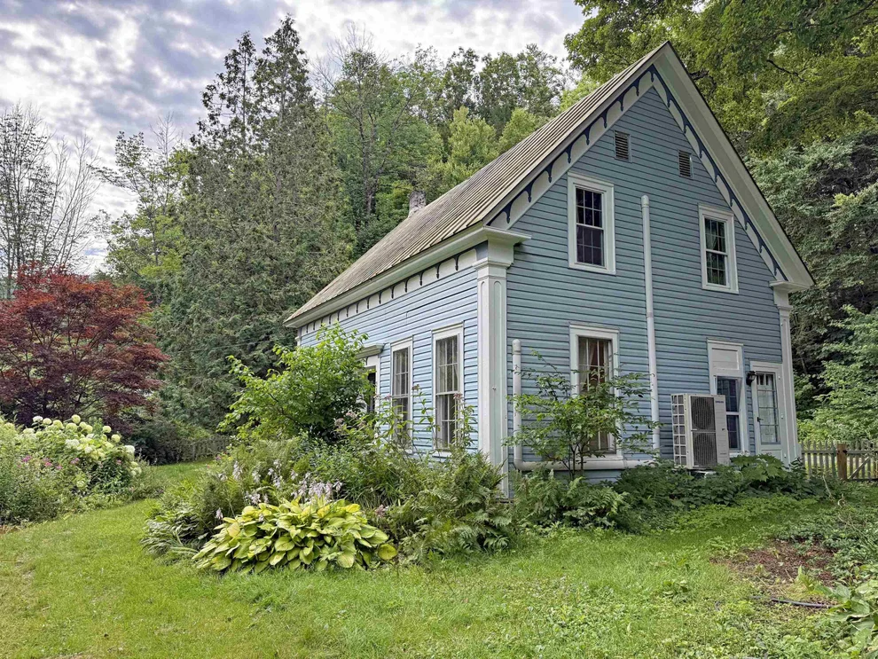 Unit for sale at 313 Dover, Newfane, VT 05345
