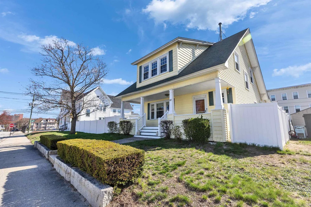 Unit for sale at 237 Jewett, Manchester, NH 03103