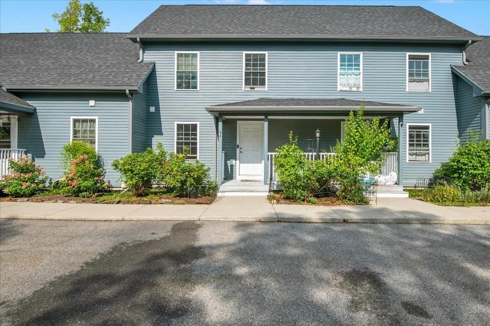 Unit for sale at 9 Country, Vergennes, VT 05491