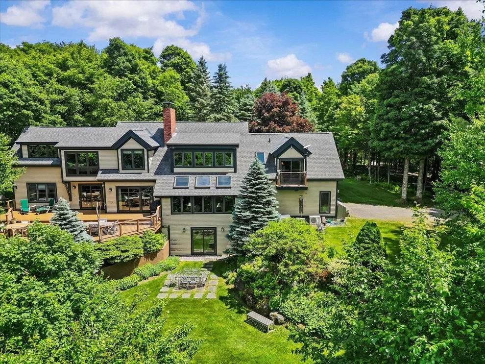 Unit for sale at 269 Billings Hill, Stowe, VT 05672
