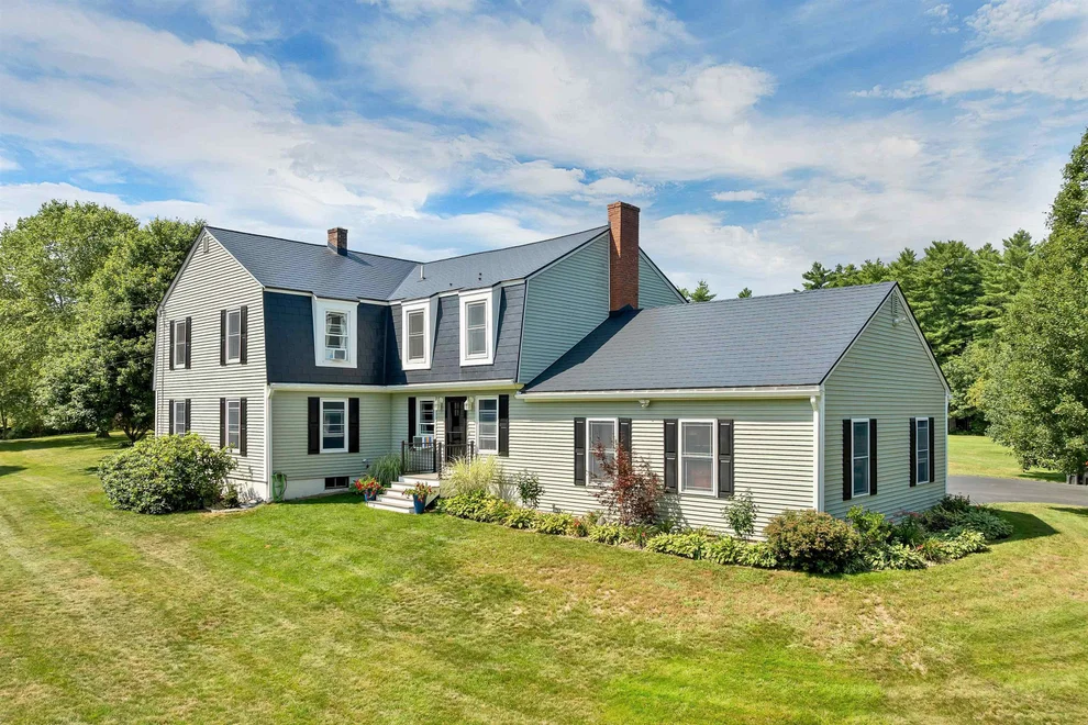 Unit for sale at 15 Vici, Auburn, NH 03032