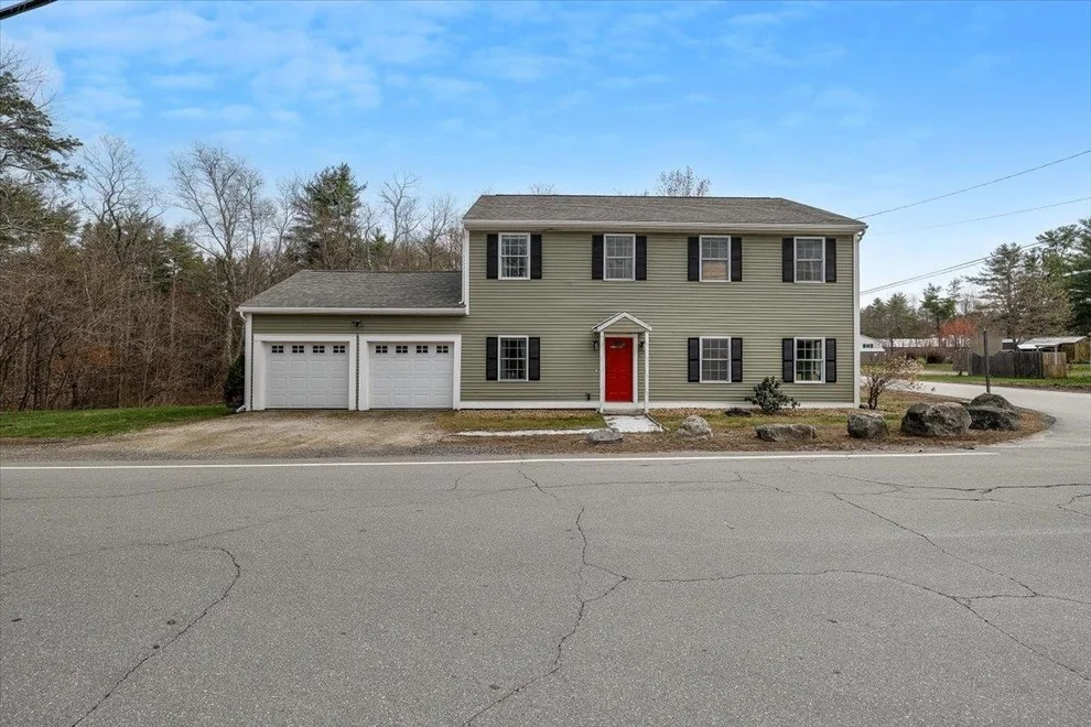 Unit for sale at 1 Langs, Newmarket, NH 03857