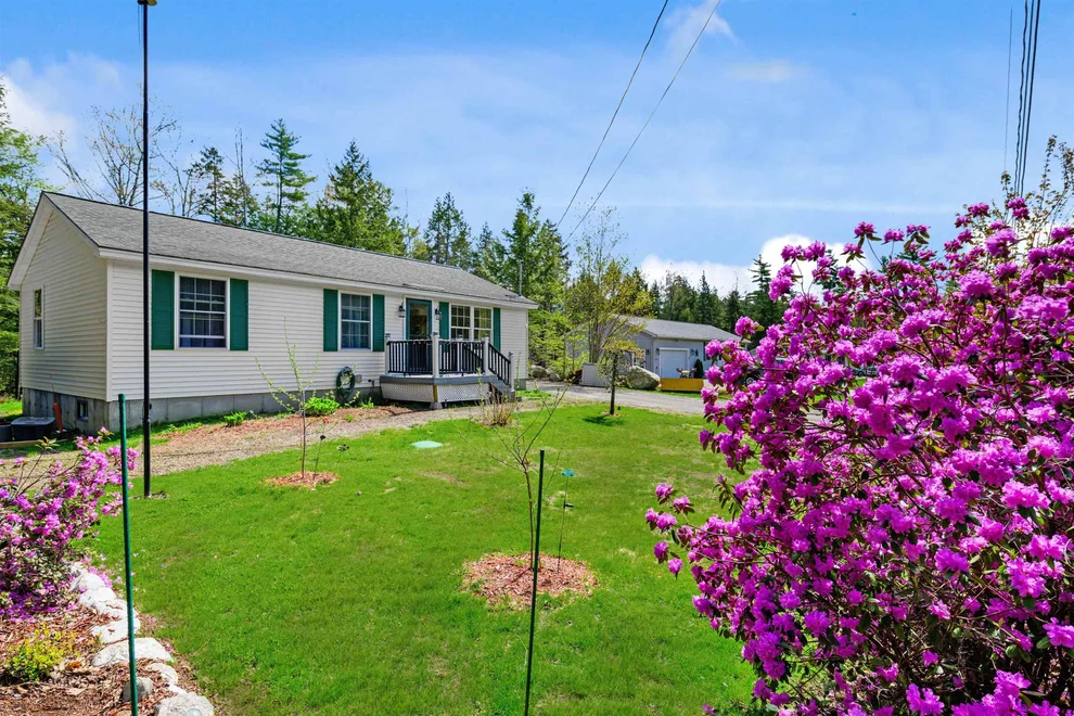 Unit for sale at 26 Birch Tree, Ossipee, NH 03814
