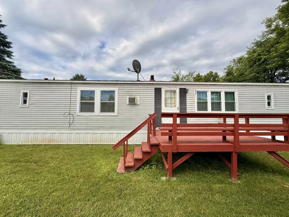Unit for sale at 9 Billings Mobile, Rutland City, VT 05701