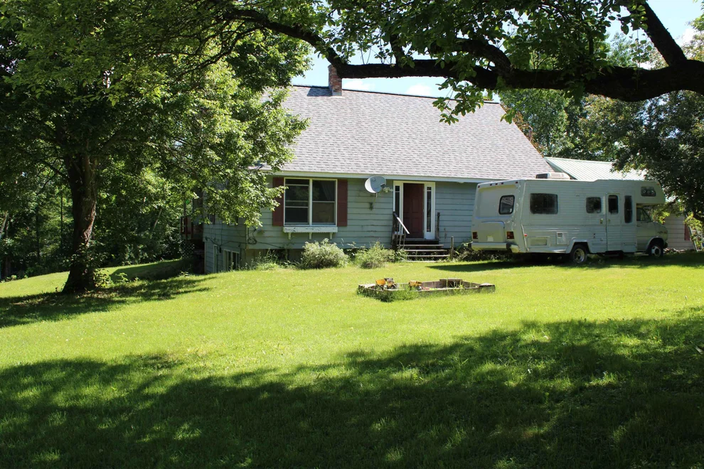 Unit for sale at 1579 Monroe, Littleton, NH 03561