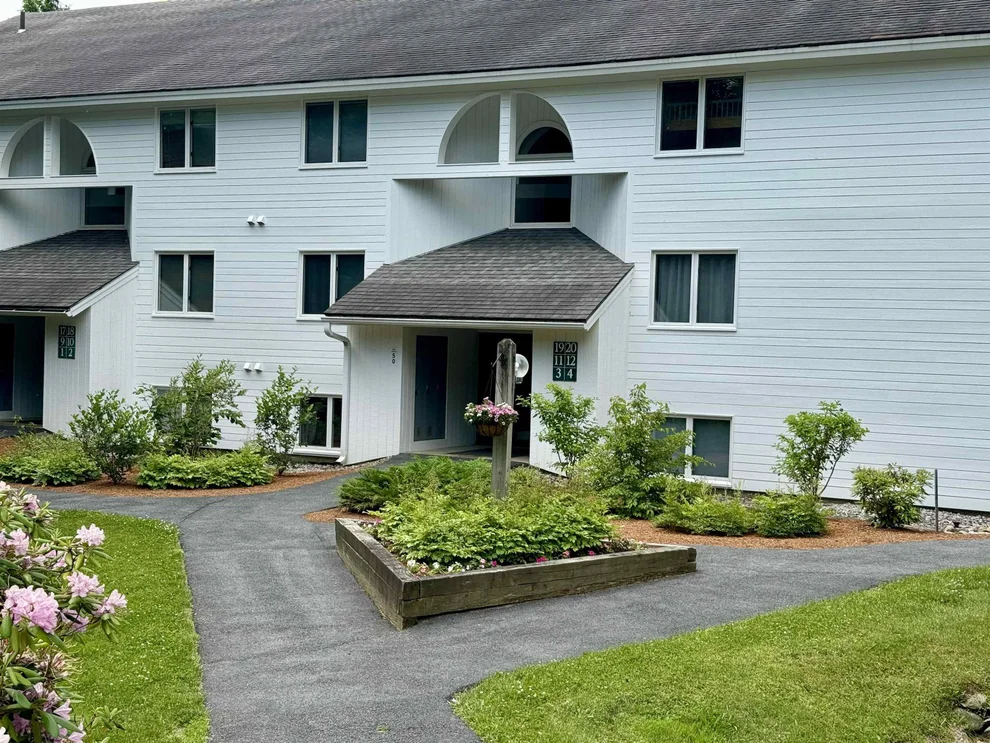 Unit for sale at 50 Glades, Warren, VT 05674