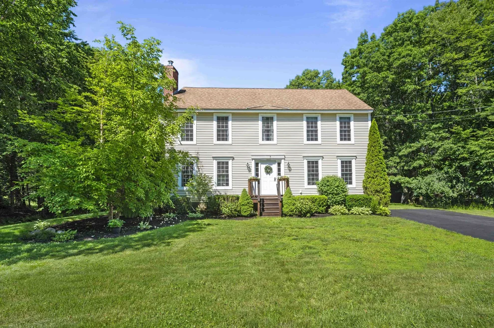 Unit for sale at 54 Beech Hill, Exeter, NH 03833