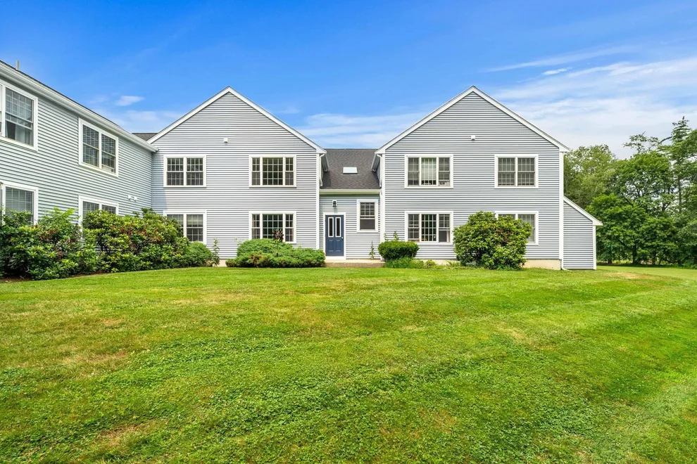 Unit for sale at 50 Brookside, Exeter, NH 03833