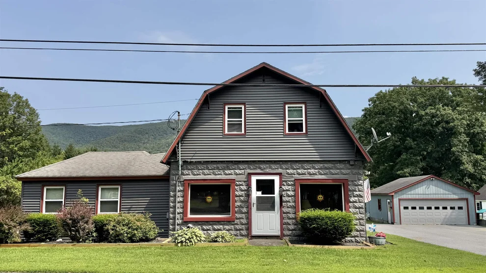 Unit for sale at 928 Main, Stamford, VT 05253